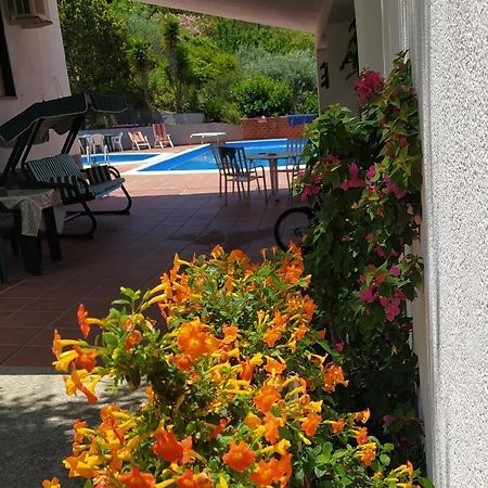 B&B Troisi Racalmuto Bagian luar foto