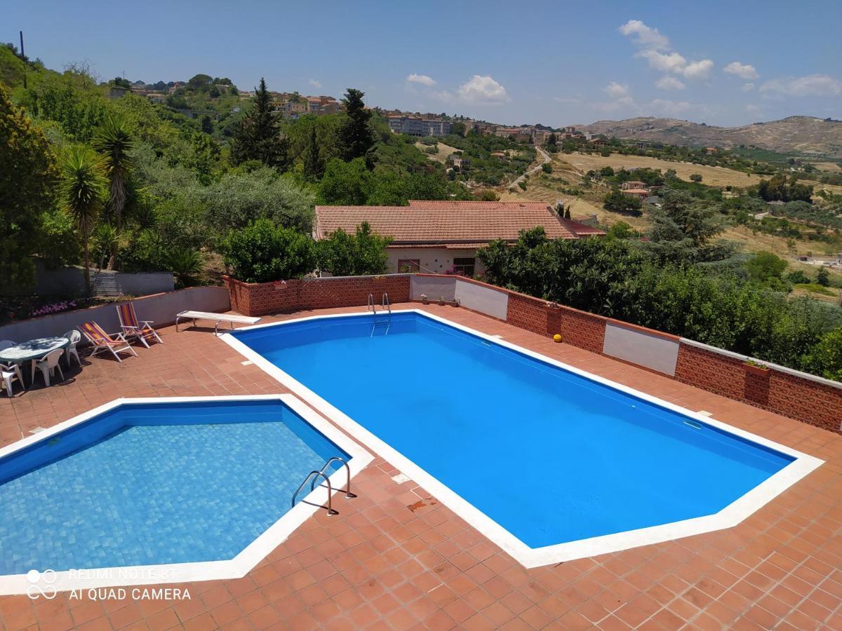 B&B Troisi Racalmuto Bagian luar foto