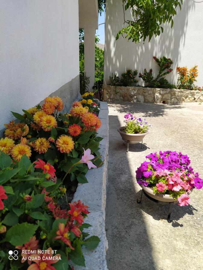 B&B Troisi Racalmuto Bagian luar foto