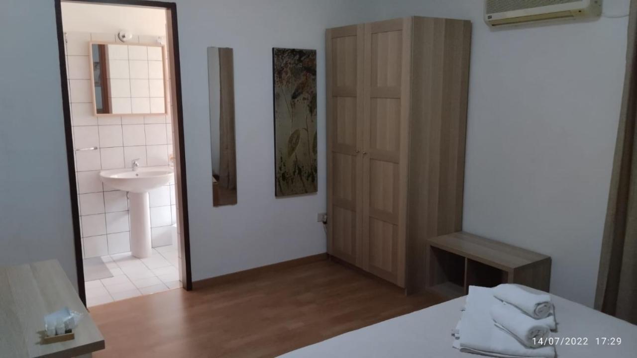 B&B Troisi Racalmuto Bagian luar foto